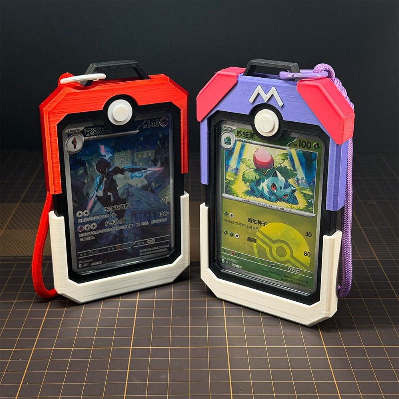 Themed Playing Card - Porte-cartes vertical Poke Ball, protège-cartes pour